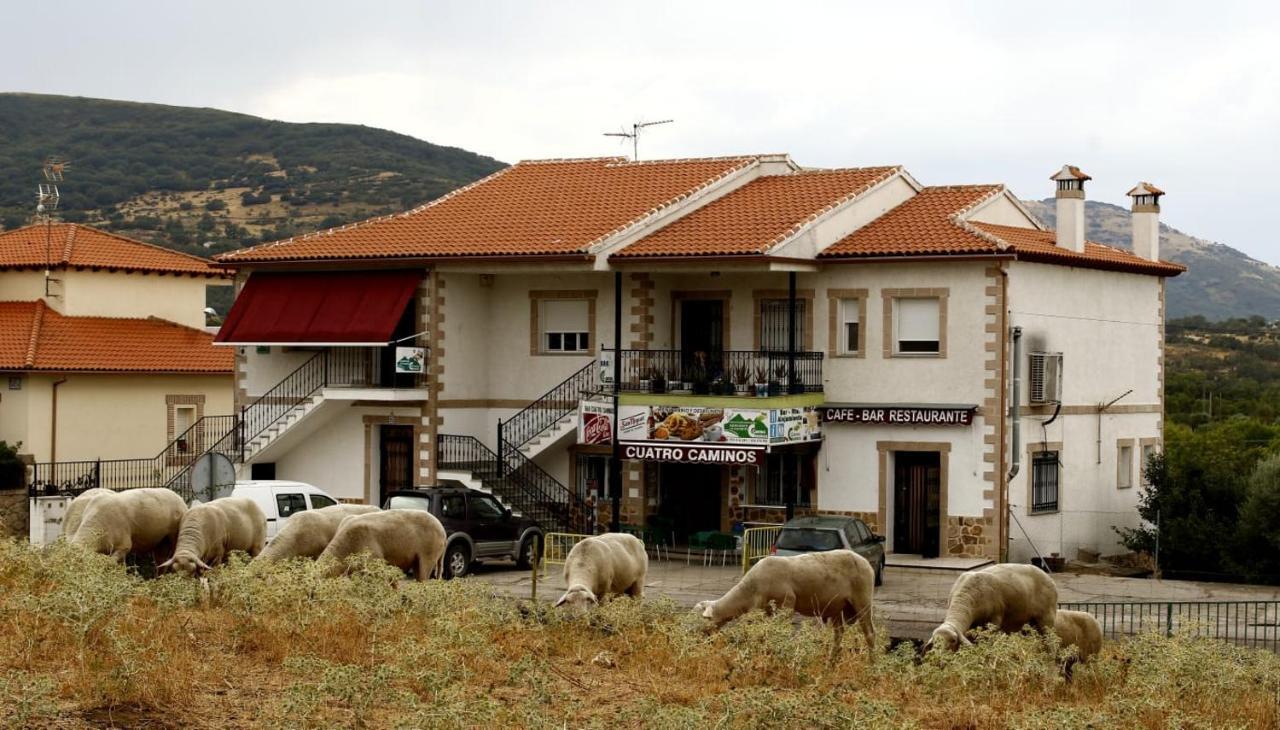 Alojamiento Cr Cuatro Caminos Hotel San Pablo de los Montes Exterior foto